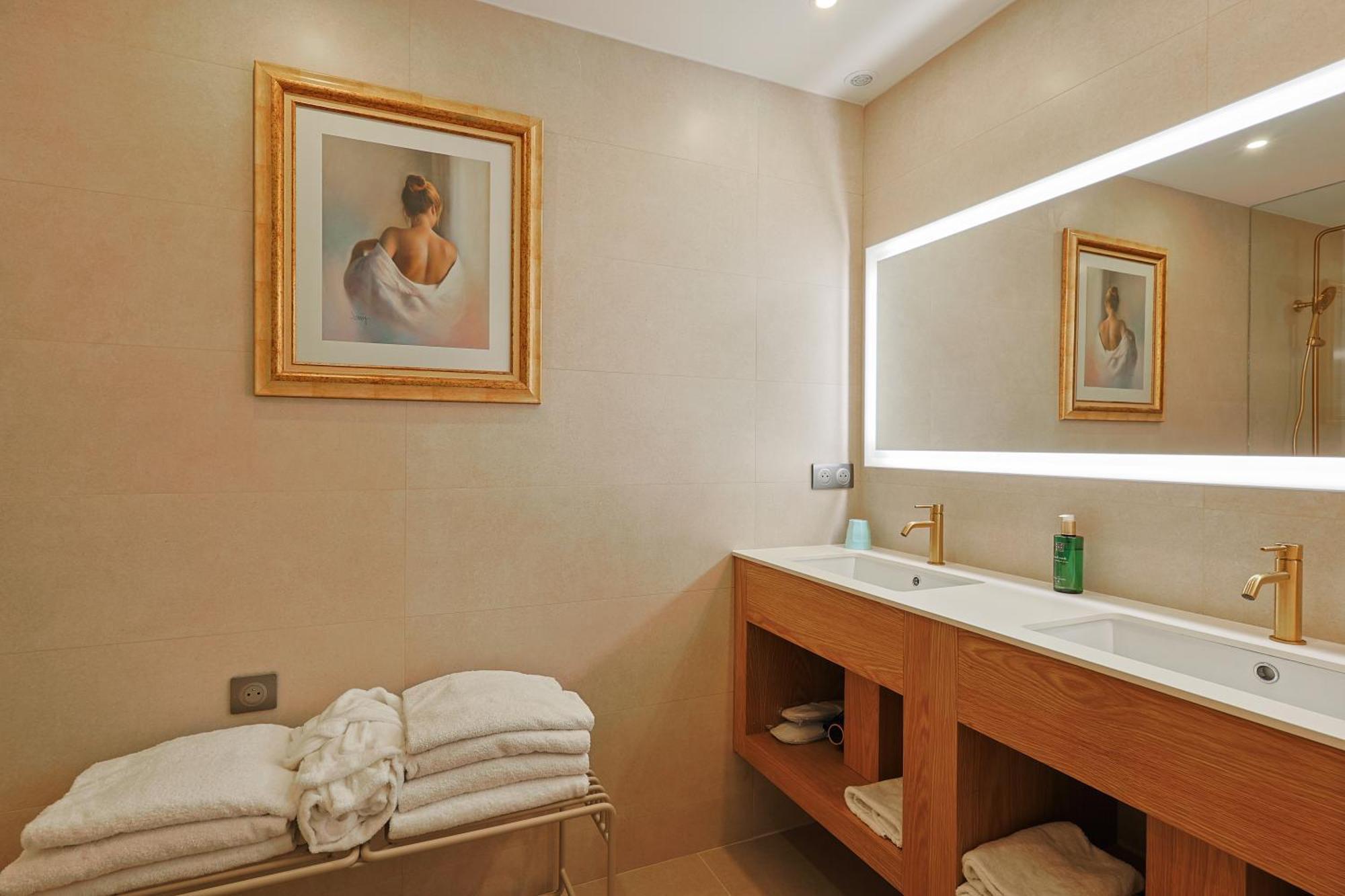 Hotel Le Fouquet'S คานส์ ภายนอก รูปภาพ